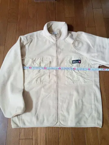 GU 커비 콜라보 플리스 자켓