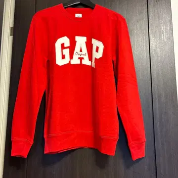 새상품 GAP 로고 맨투맨