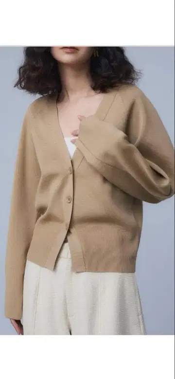 스터링 루어 풀 니들 폼 가디건 니트탑 M