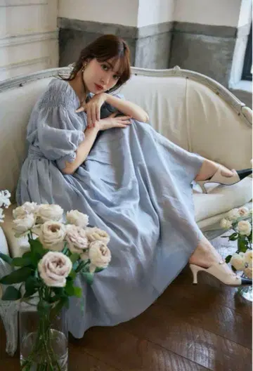 Herlipto Airy Volume Sleeve Dress SBLU