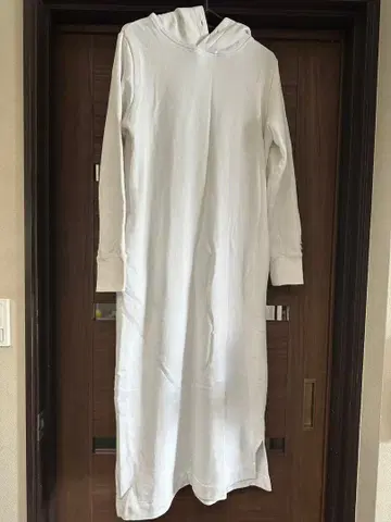 아놀드 파머 후드 원피스