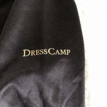 DRESS CAMP 블랙 저지