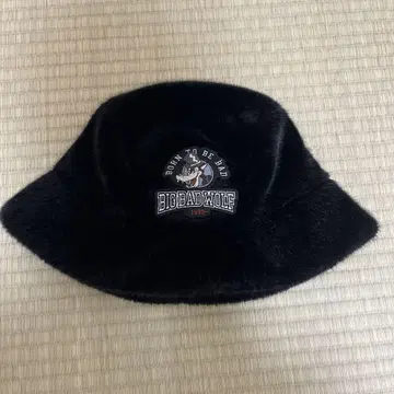 빅 배드 울프 버킷햇 58cm