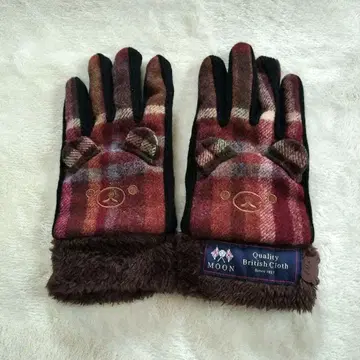 새상품급 리락쿠마 MOON 콜라보 트위드 체크 무늬 장갑