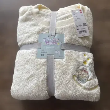 유니클로 산리오 캐릭터 플리스 룸웨어 M 사이즈 크림