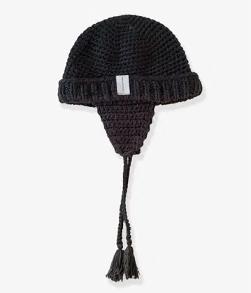 DESCENDANT JOHN BEANIE