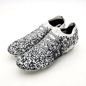 컨디션 최상 언더아머 축구 스파이크 마그네티코 11-25101420