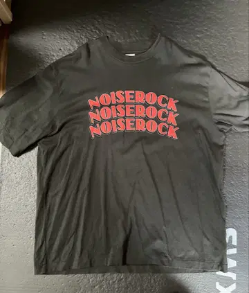 NOISEROCK 오버 사이즈 T셔츠 블랙 blurhms