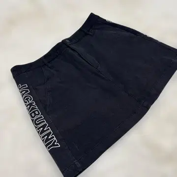 JACKBUNNY 블랙 스커트 사이즈 2