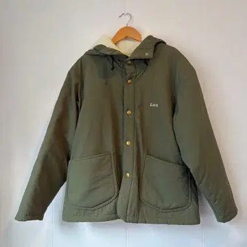 [ 새상품급 ] Lee 후드 부착 올리브 자켓