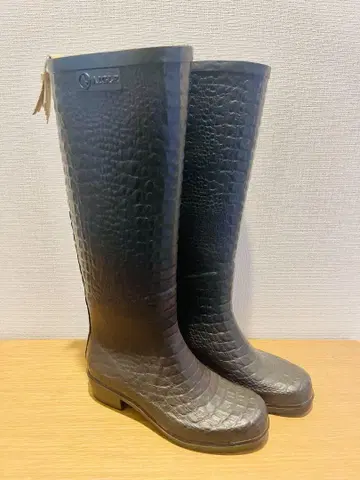 AIGLE 크로커다일 패턴 롱 부츠