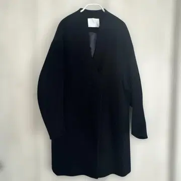 마메 쿠로고우치 네이비 롱 코트 24FW
