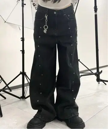 figments 피그멘츠 센터 스위치 스터드 데님 블랙 S