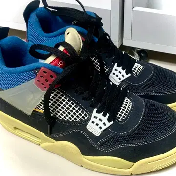 급처) JORDAN UNION OFF NOIR (270cm)