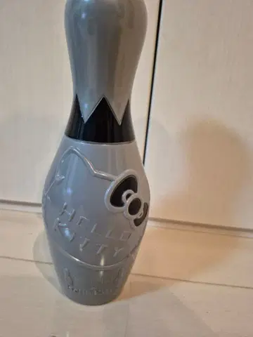 ROUND1의 헬로키티 볼링 핑형 저금통