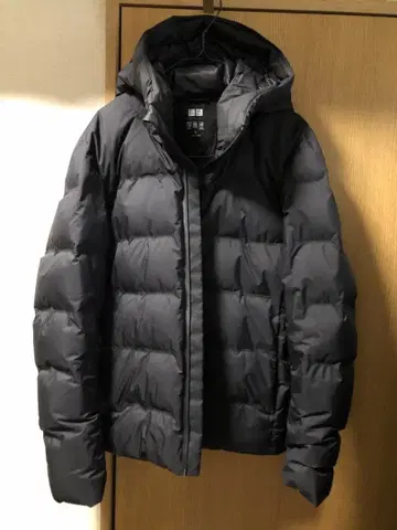 UNIQLO 후드 부착 다운 자켓 M 블랙