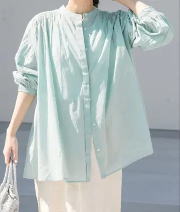 어반 리서치 도어스 코튼 보일 개더 블라우스 민트 M 사이즈