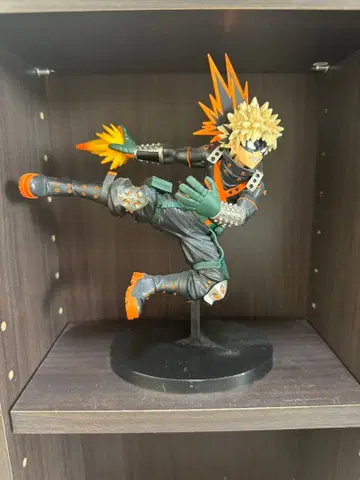 나의 히어로 아카데미아 바쿠고 카츠키 피규어