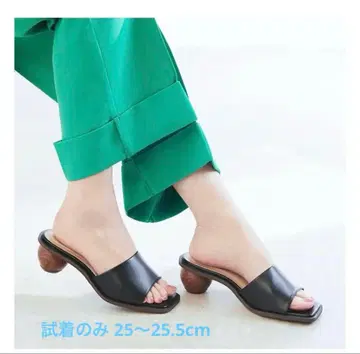 Menue 스퀘어토 변형 힐 샌들 25~25.5cm