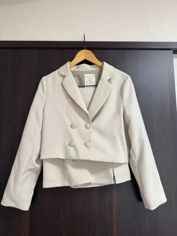 아이보리 더블 브레스트 테일러드 자켓