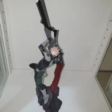 괴수 8호 제일복권 나루미 겐 피규어