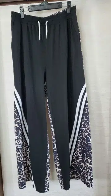 시착만 한 상품 사선 라인 레오파드 무늬 와이드 팬츠 애니멀 XXL
