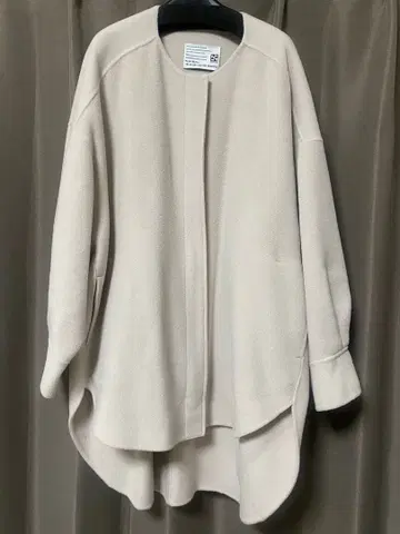 파시오네 퍼프 슬리브 울 코트 캐시미어 혼방 새상품급