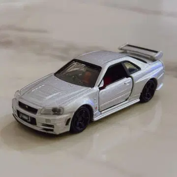 토미카 토미카 프리미엄 01 NISMO R34 GT-R Z-tune