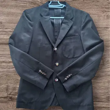 District united arrows 블레이저 드래곤 & 유니콘 버튼