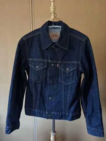 Levi's 다크 블루 데님 자켓 여성용 S 사이즈
