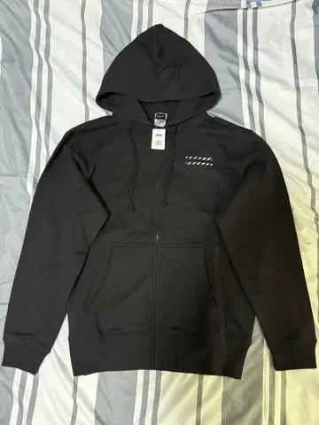 가와사키 프론탈레 지퍼 후드티