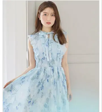 tocco closet 리본 포함 플리츠 원피스