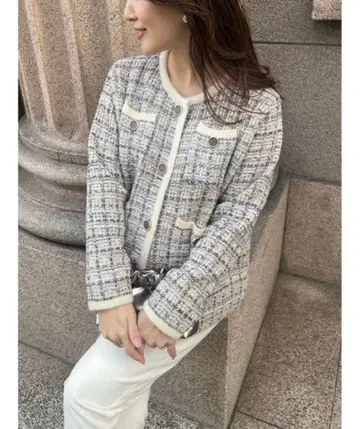 미사용 새상품 HEILIS 헤이리스 트위드 노카라 자켓