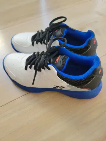 23.5 YONEX 파워 쿠션 테니스화