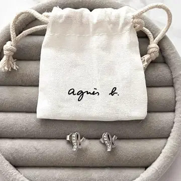 새상품급 agnes b. /아네스베 'b.' 로고 귀걸이