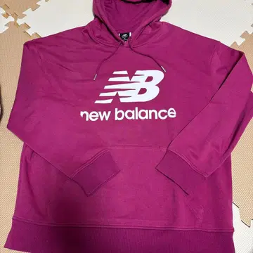 뉴발란스 퍼플 후드티
