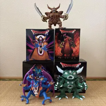 드래곤 퀘스트 전설의 마왕 피규어