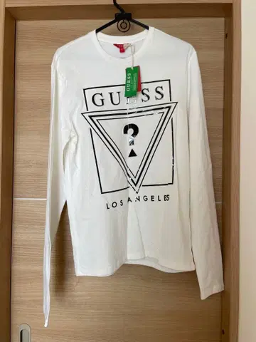 새상품 GUESS 상의