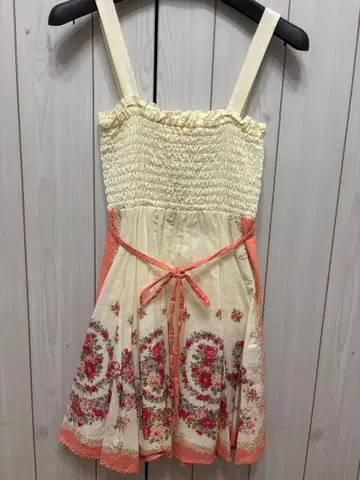 LIZ LISA 꽃무늬 자수 스트랩 드레스