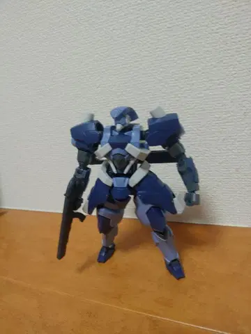 1/144 HG 백련 완성품 동시 300엔 할인