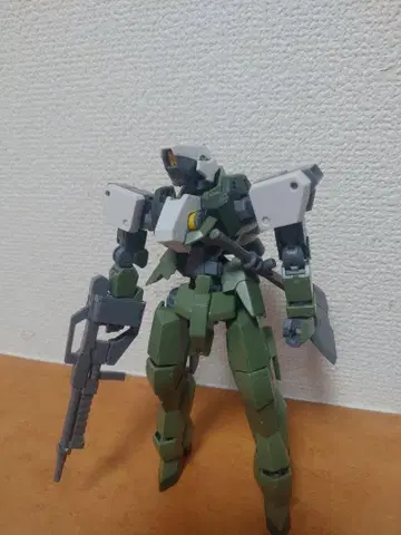 1/144 HG 그레이즈 완성품 상품 동시 300엔 할인