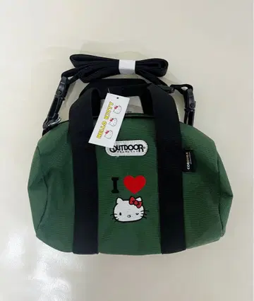 헬로키티 JOURNAL STANDARD OUTDOOR 콜라보 미니백