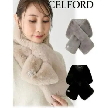 CELFORD 비쥬 부착 인조 모피 스톨 베이지