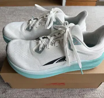 ALTRA TORIN 8 러닝화 8.5