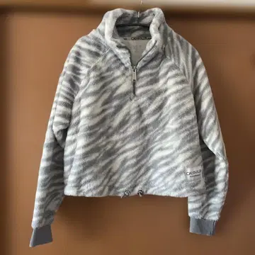 CALVIN KLEIN PERFORMANCE 보아 자켓