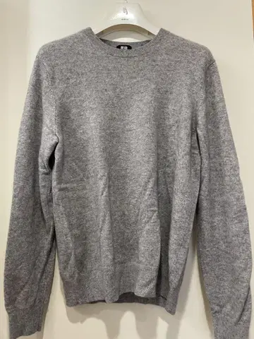 UNIQLO 캐시미어 100% 크루넥 스웨터