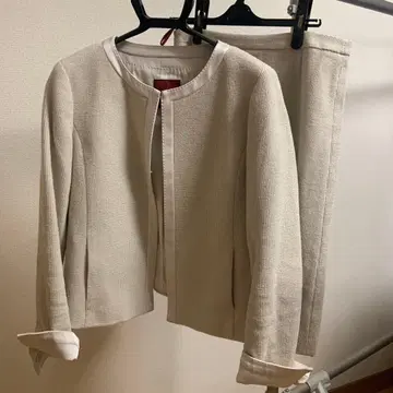 AMACA 아이보리 스커트 수트