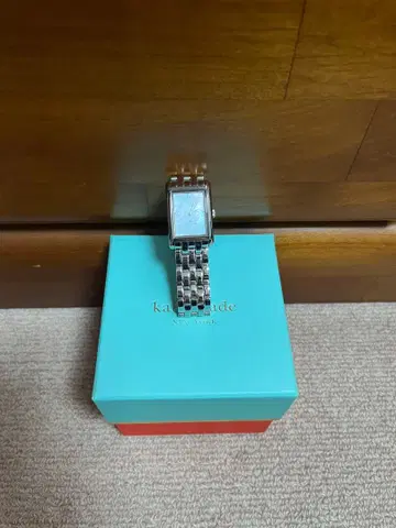 kate spade 실버 손목시계