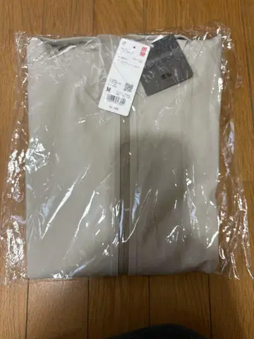 UNIQLO BLOCKTECH 후드티 M 내추럴