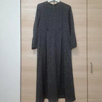 도트 무늬 긴팔 롱 원피스